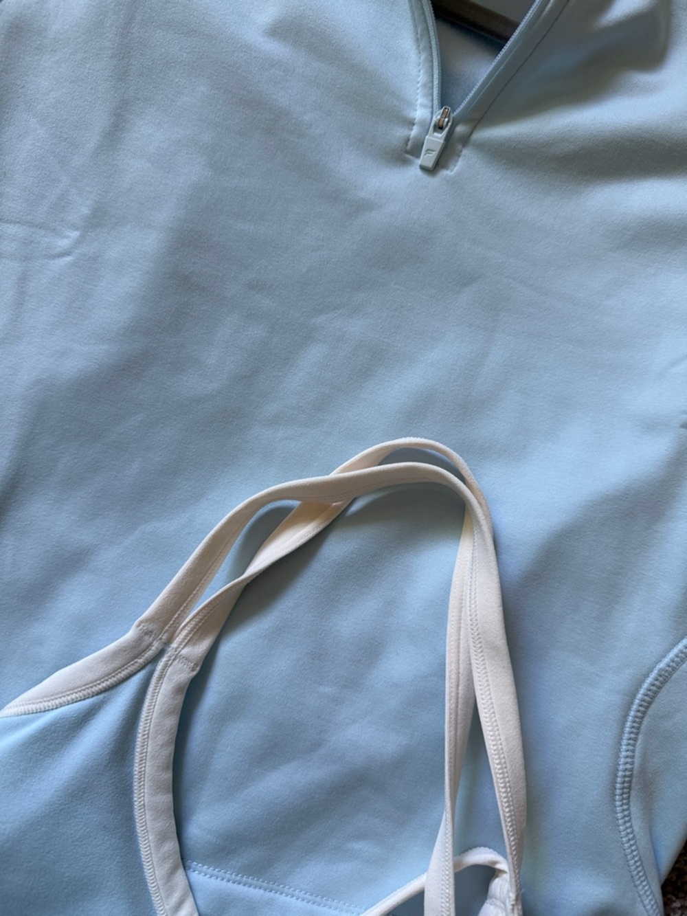 Cropped Quarter-Zip Pullover - Picture 3 of 4